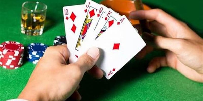 Trình tự vòng chơi trong game bài poker 