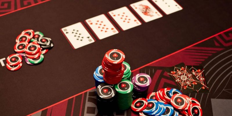 Luật chơi bài Poker - Thứ tự chơi trong poker chi tiết nhất